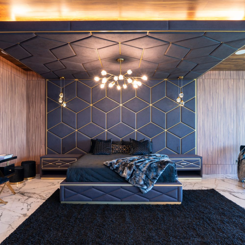 Luxurious Accent Walls for Miami Living Spaces